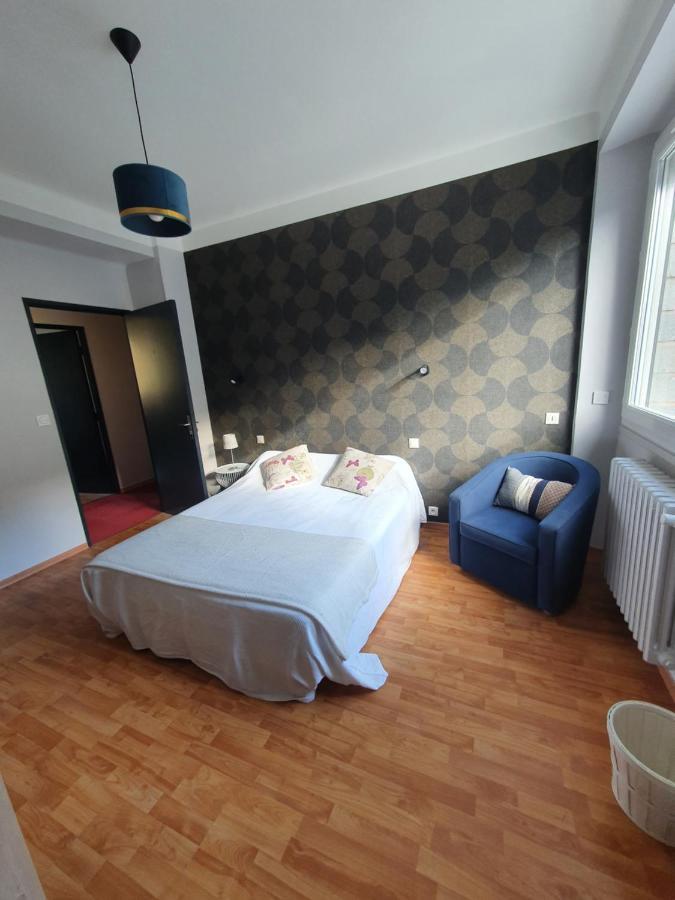 Chambre Privee Du Majestic Saint-Affrique Buitenkant foto